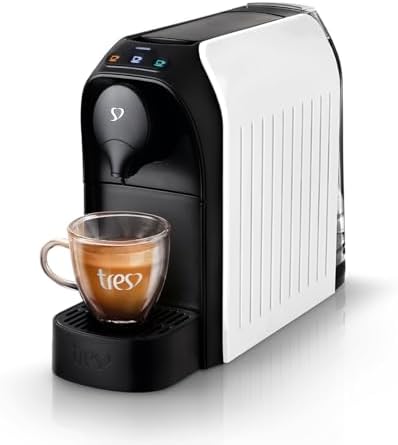 Cafeteira compacta para apartamento pequeno com preparo prático no dia a dia
